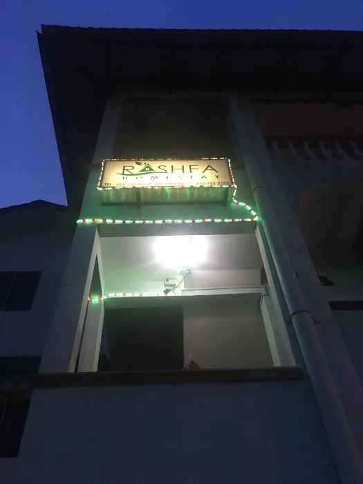 Rashfa Homestay Picture 4
