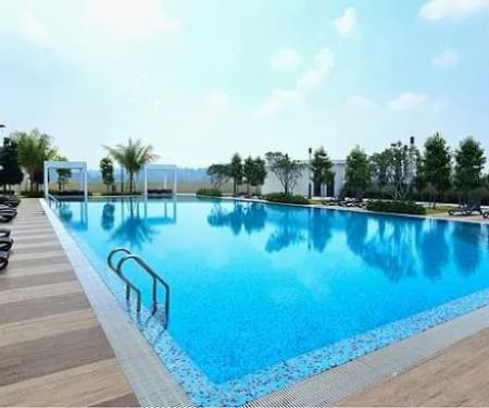 Suka stay at Ostia