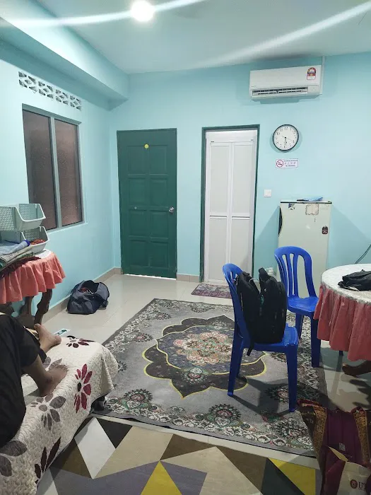Homestay Hulu Langat lot 355 Picture 5