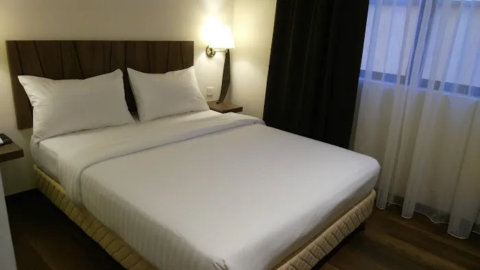 9 Square Hotel | Seri Kembangan Picture 1