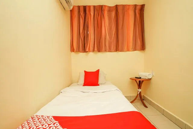 OYO 1091 Q On Hotel Seri Kembangan Picture 3