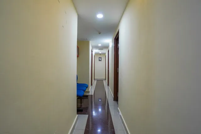 OYO 1091 Q On Hotel Seri Kembangan Picture 4