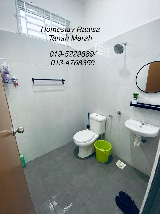 Homestay Raaisa Tanah Merah Picture 3