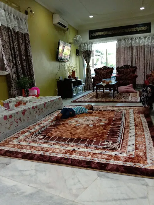 Kelisa Homestay Picture 1