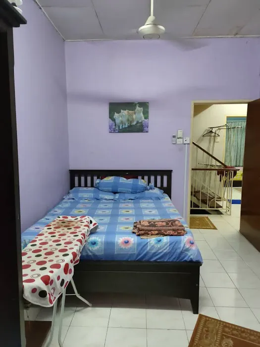 HOMESTAY ERINA BALAKONG Picture 1