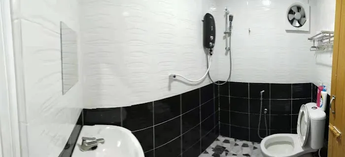 BeeBungalow Picture 2