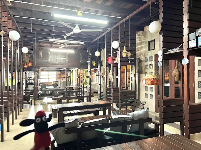 TnT Novelty House Sdn.Bhd Picture 2