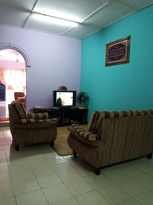 MEMPAGA UTAMA HOMESTAY Picture 4