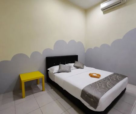 Awesome Ang Jenjarom Homestay
