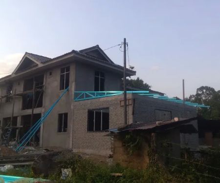KG KUSIAL LAMA