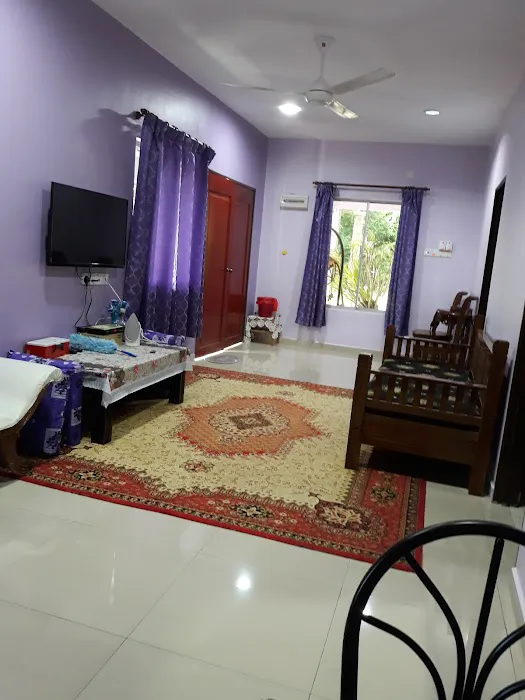 Homestay Rumahtamu Ungu Picture 4