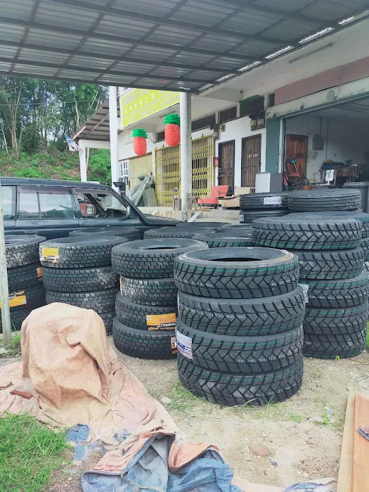 SK Maju Tyre Service Picture 4
