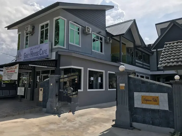 Grey House Homestay Picture 3