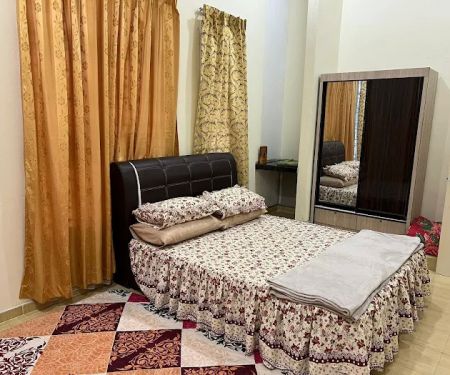 ZulLa Homestay