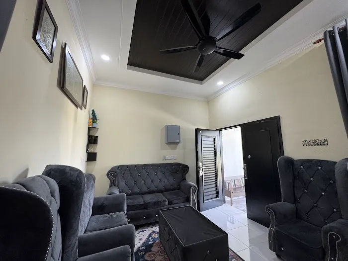 SH 92 Homestay Kampung Raja Picture 5