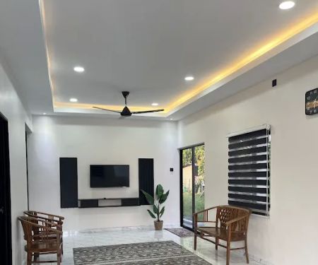 D’ Lila Homestay @ Kg Sg Buloh