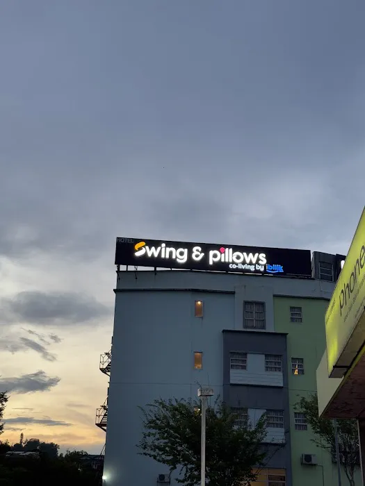 Swing and Pillows @ Jalan RU 3/9A, Shah Alam Picture 10