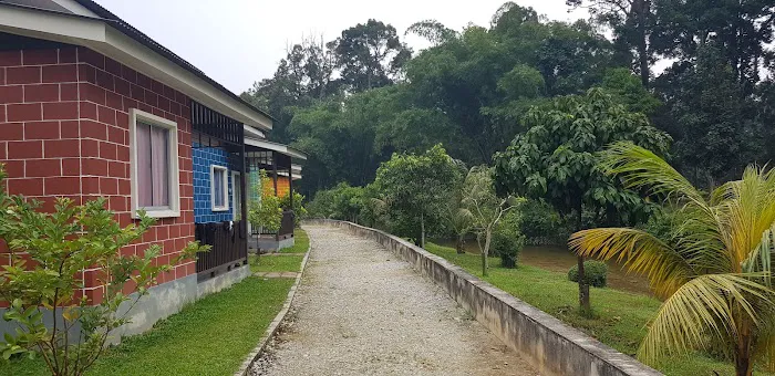 Warisan Lestari Riverfront Village Picture 3