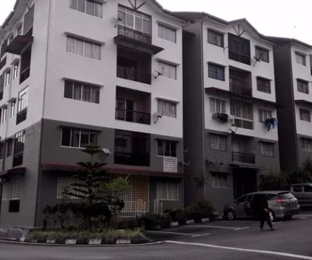 Azai Homestay