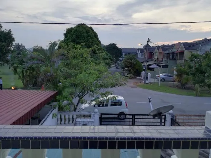 Seroja Homestay Bukit Beruntung Picture 6