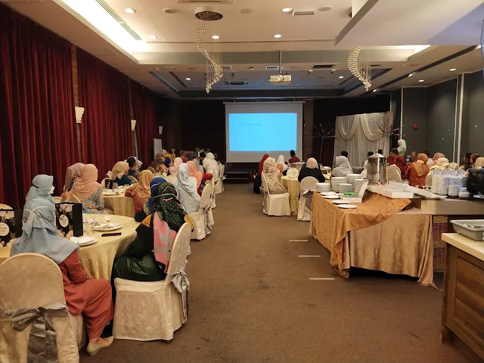 Hotel Darulmakmur Picture 6