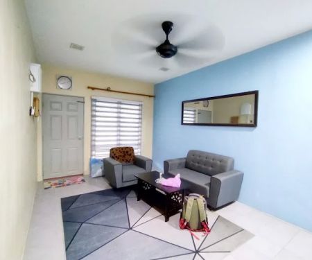De'Satelit Homestay Muadzam Shah