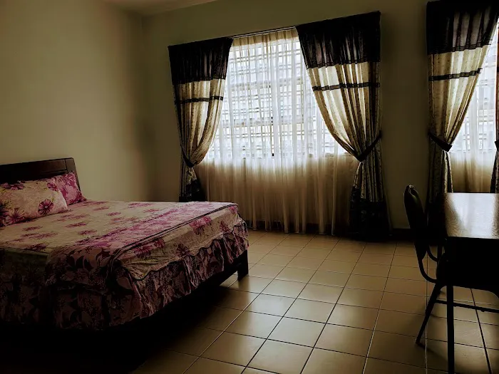 HOMESTAY NUR IKHWAN ABADI HEIGHT Picture 1