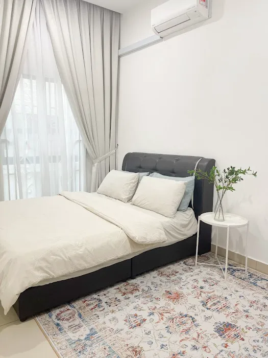 Alya's home Picture 2