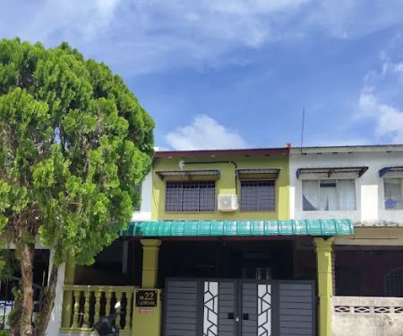 Raudhah Homestay Kuantan (Indera Mahkota 2)