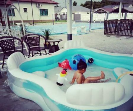 SHAH HOMESTAY PULAU INDAH