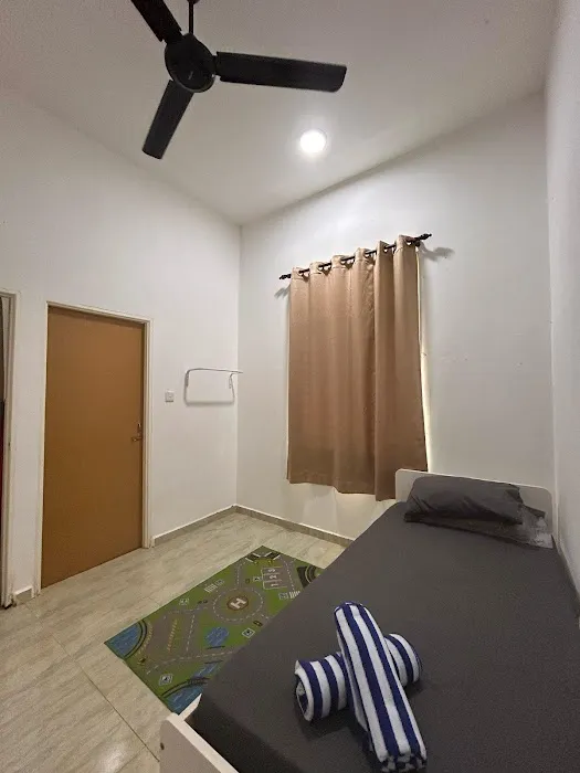 Al Faruqi Homestay Picture 8