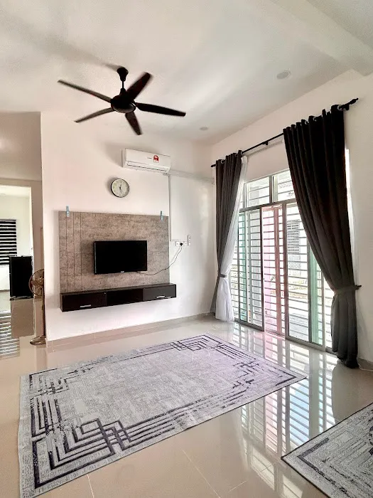 Al Faruqi Homestay Picture 5