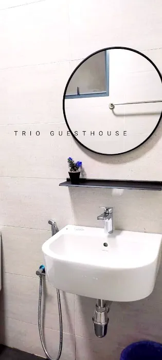 Trio Guesthouse | Homestay Picture 2