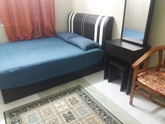 De-Puteri Homestay Picture 1