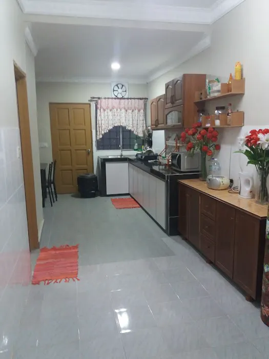 De-Puteri Homestay Picture 5