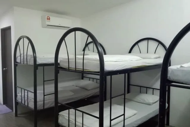 SPOT ON 90064 Bgh Hostel Lama Picture 3