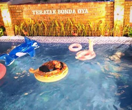 Teratak Bonda Oya Private Pool BANGI