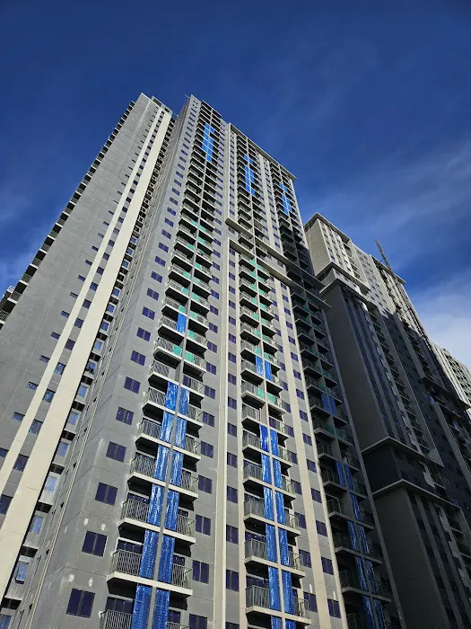 One Equine Condominium Picture 5