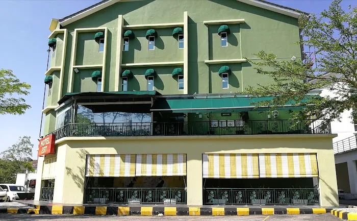 OYO 604 Hotel Est Equine Park Picture 1