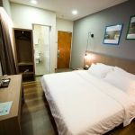 Riverside Boutique Hotel & Cafe