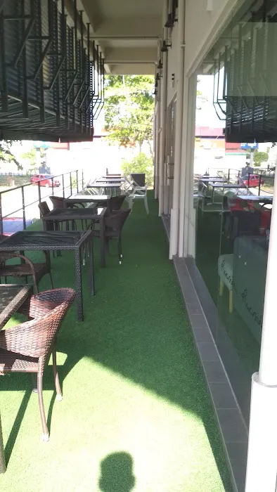 Riverside Boutique Hotel & Cafe Picture 7