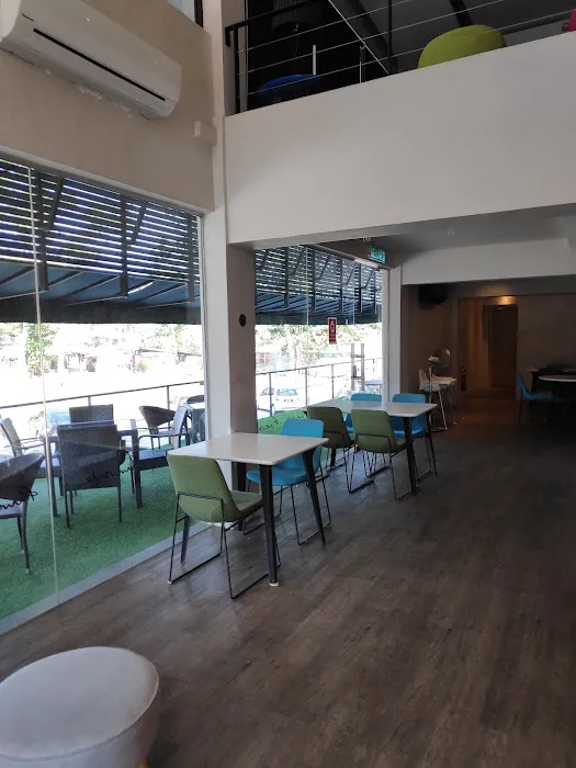 Riverside Boutique Hotel & Cafe Picture 10