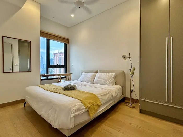 Repro Property Picture 5