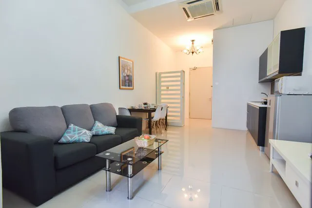 OYO Home 630 Exotic 1BR Near Berjaya Times Square Picture 4