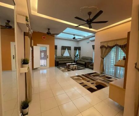 Sri Aurora Homestay