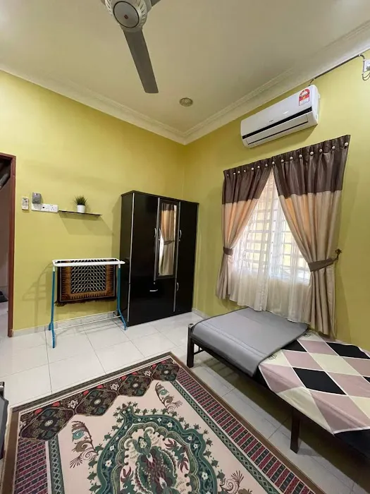 Sri Aurora Homestay Picture 2