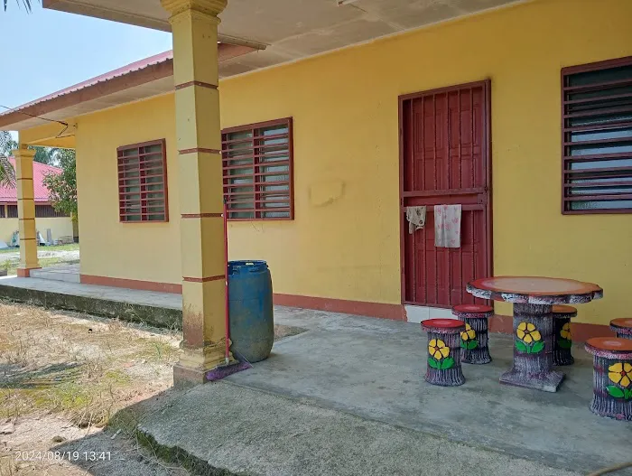 Nur Homestay Picture 2