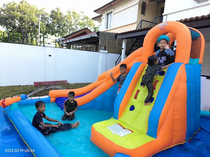 Homestay Koi Puncak Alam Picture 10