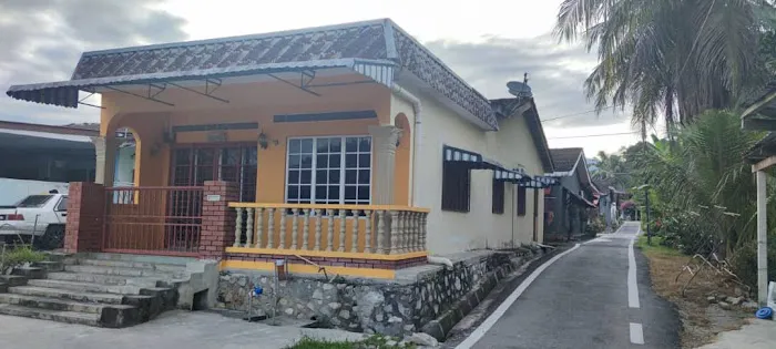Razqa Ampang Pecah Homestay KKB Picture 1