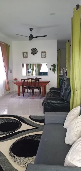 4 u homestay BESUT Picture 1